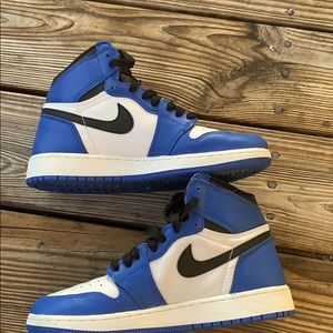 AIR JORDAN 1 RETRO GAME ROYAL